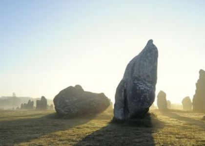 Admirez le plus grand site mégalithique au monde en Bretagne Sud